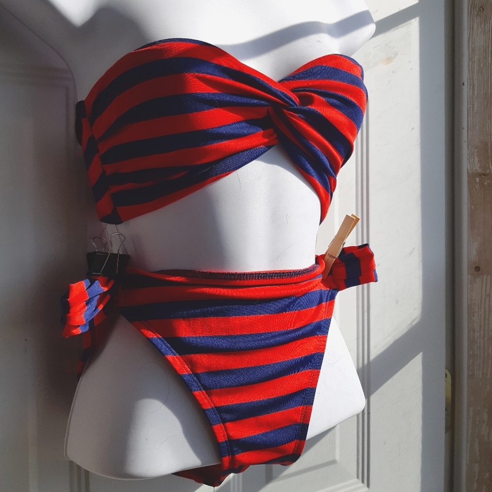Bikini Set - Picture 4 of 12